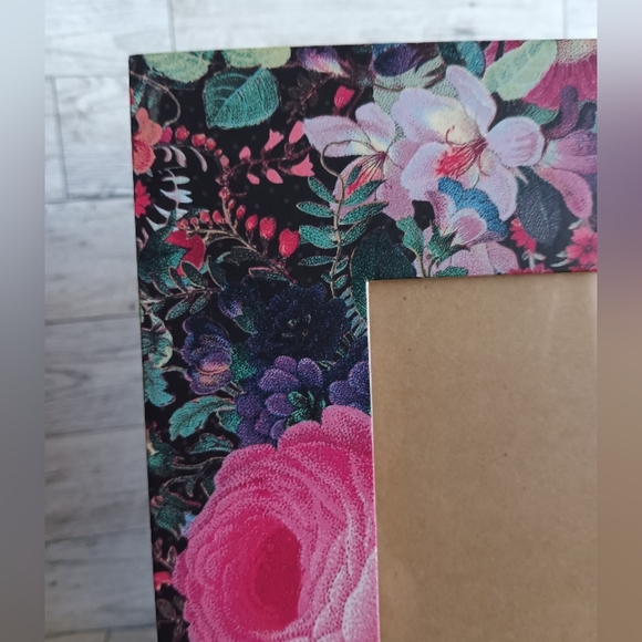 John Grossman The Gifted Line Decorative Floral Photo Frame 5"x7" Photo - Picture 2 of 11